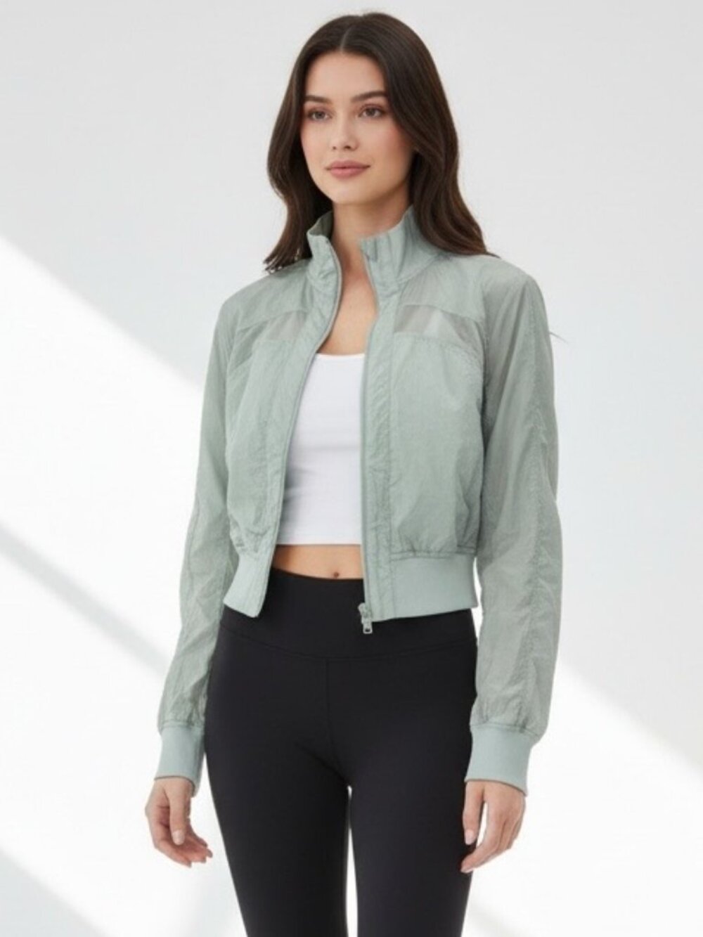 Lululemon Serve It Jacket Cropped Track Bomber Mesh Athleisure Blue Gray Size 2